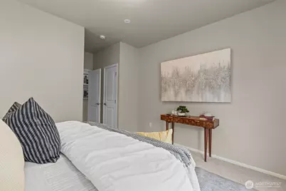 560 225th Lane NE #B202, Sammamish, WA 98074 - Photo 17