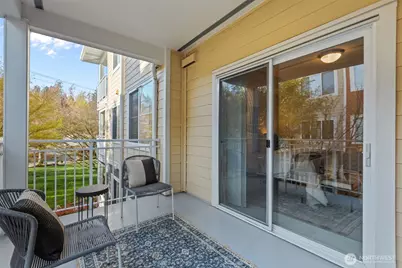 560 225th Lane NE #B202, Sammamish, WA 98074 - Photo 21