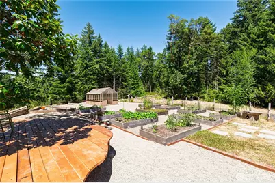 680 E Krabbenhoft Road, Grapeview, WA 98546 - Photo 39