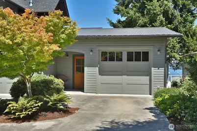 512 Cascade Avenue #A, Langley, WA 98260 - Photo 3