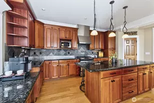 816 Walnut St, Edmonds, WA 98020 - Photo 9