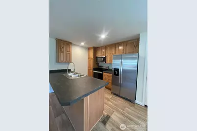 1603 Park Avenue, Raymond, WA 98577 - Photo 9