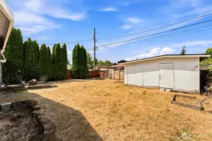 243 E 61st St, Tacoma, WA 98404 - Photo 17
