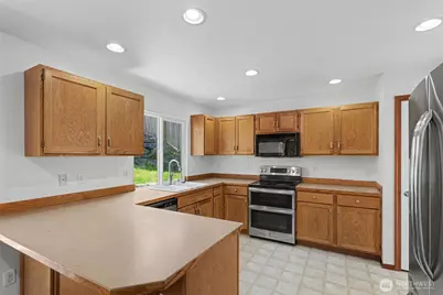 18663 Rainier View Road SE, Monroe, WA 98272 - Photo 5