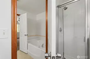 18663 Rainier View Rd SE, Monroe, WA 98272 - Photo 13