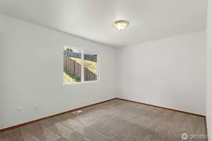 18663 Rainier View Rd SE, Monroe, WA 98272 - Photo 15