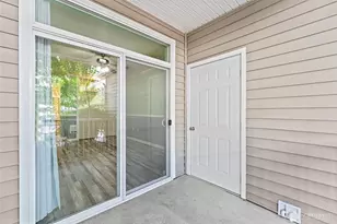 10015 186th Pl E, Puyallup, WA 98375 - Photo 17