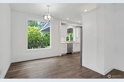 25506 SE 41st Lane, Sammamish, WA 98029 - Photo 9