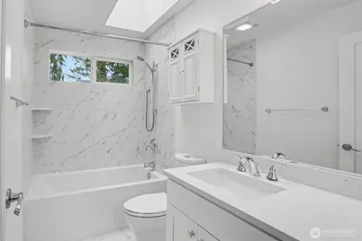 25506 SE 41st Lane, Sammamish, WA 98029 - Photo 23