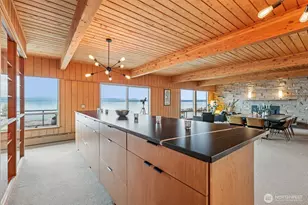 1267 Beach Dr, Camano Island, WA 98282 - Photo 15