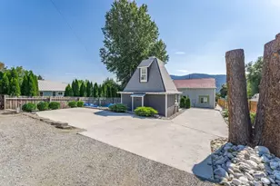 703 Boetzkes Ave, Manson, WA 98831 - Photo 39
