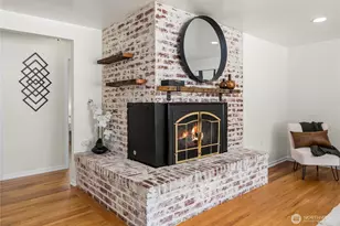 153 SW 208th St, Normandy Park, WA 98166 - Photo 5