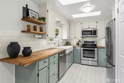153 SW 208th Street, Normandy Park, WA 98166 - Photo 9