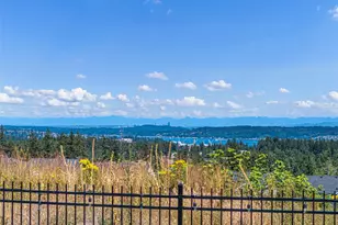 1379 Baker Heights Loop, Bremerton, WA 98312 - Photo 3