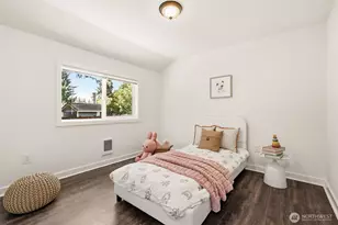12042 14th Avenue Northeast, Seattle, WA 98125 - Photo 23