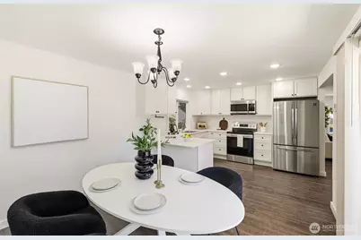 12042 14th Avenue NE, Seattle, WA 98125 - Photo 13