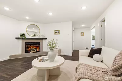 12042 14th Avenue NE, Seattle, WA 98125 - Photo 5