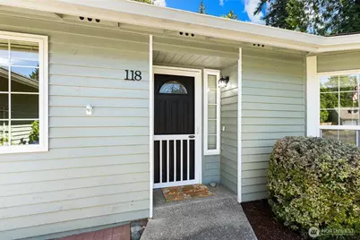 118 N 38th Place, Mount Vernon, WA 98273 - Photo 3