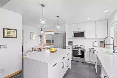 1103 21st Street Pl NW, Puyallup, WA 98371 - Photo 11