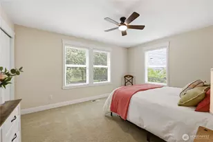 8724 NE Laughing Salmon Ln, Bainbridge Island, WA 98110 - Photo 31