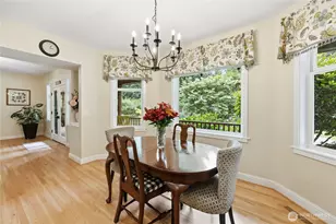 8724 NE Laughing Salmon Ln, Bainbridge Island, WA 98110 - Photo 13
