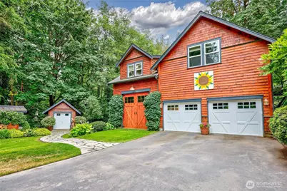 8724 NE Laughing Salmon Lane, Bainbridge Island, WA 98110 - Photo 3