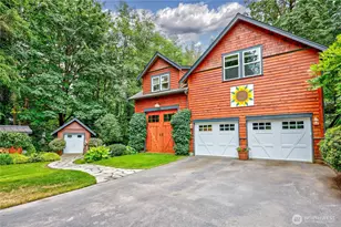 8724 NE Laughing Salmon Ln, Bainbridge Island, WA 98110 - Photo 3
