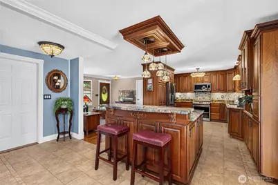 10929 180th Street SE, Snohomish, WA 98296 - Photo 9