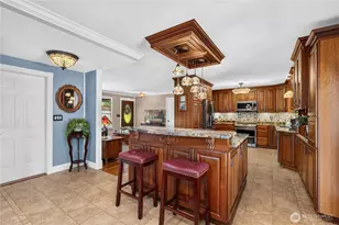 10929 180th St SE, Snohomish, WA 98296 - Photo 9