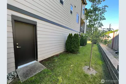 14913 48th Avenue W #C3, Edmonds, WA 98026 - Photo 11