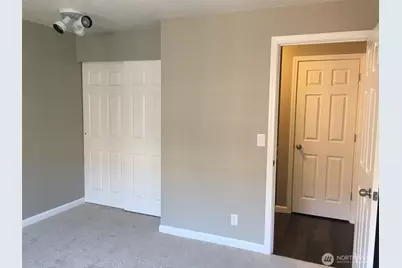 712 N 143rd Street, Seattle, WA 98133 - Photo 11