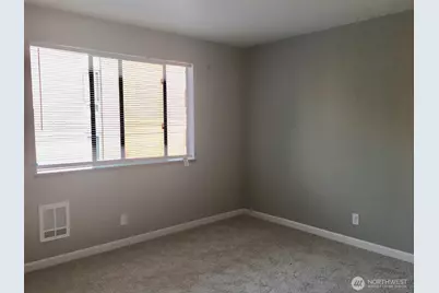712 N 143rd Street, Seattle, WA 98133 - Photo 13