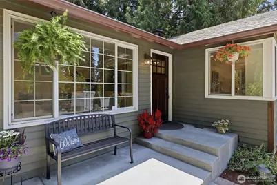 7524 Maltby Road, Woodinville, WA 98072 - Photo 3