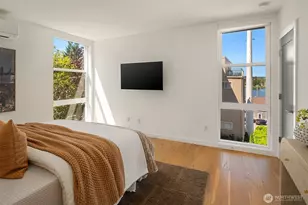 2723 Yale Terrace Ave E, Seattle, WA 98102 - Photo 25