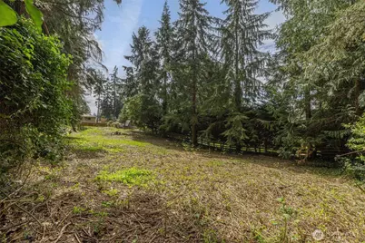 8957 188th Street SW, Edmonds, WA 98026 - Photo 29