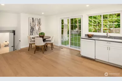 12523 NE 138th Place, Kirkland, WA 98034 - Photo 17
