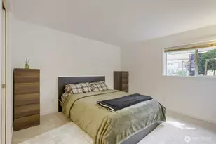 8240 126th Ave NE, Kirkland, WA 98033 - Photo 11