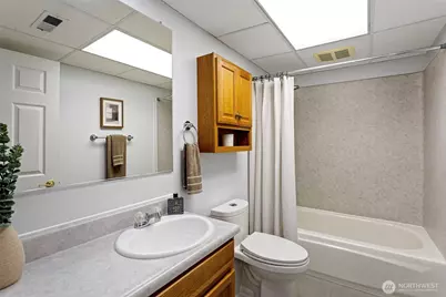 22202 Meridian Avenue S, Bothell, WA 98021 - Photo 17