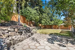 22202 Meridian Ave S, Bothell, WA 98021 - Photo 23