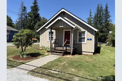 591 Maple Street, Hamilton, WA 98255 - Photo 1