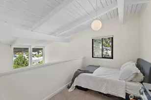 3717 Beach Dr SW, Seattle, WA 98116 - Photo 17