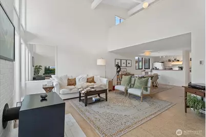 3717 Beach Drive SW #303, Seattle, WA 98116 - Photo 9