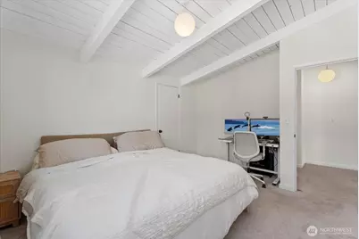 3717 Beach Drive SW #303, Seattle, WA 98116 - Photo 15