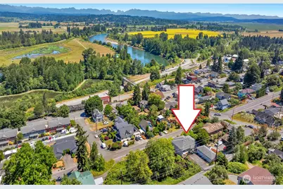 5210 S 3rd Avenue #B, Everett, WA 98201 - Photo 1