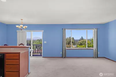 5210 S 3rd Avenue #B, Everett, WA 98201 - Photo 3