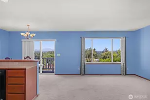 5210 S 3rd Ave, Everett, WA 98201 - Photo 3