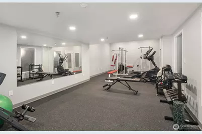 3028 Western Avenue #501, Seattle, WA 98121 - Photo 15