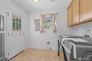 1002 8th St NE, Auburn, WA 98002 - Photo 13