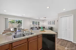 24066 SE 262nd Pl, Maple Valley, WA 98038 - Photo 9