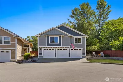 2611 10th Street SW, Puyallup, WA 98373 - Photo 1